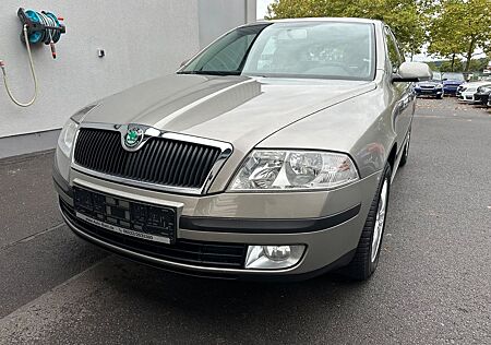 Skoda Octavia Lim. Ambiente