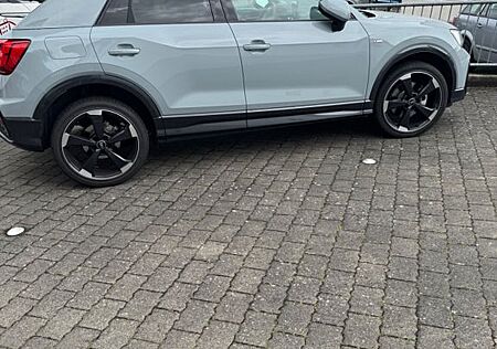 Audi Q2 35 TFSI S tronic S line S line