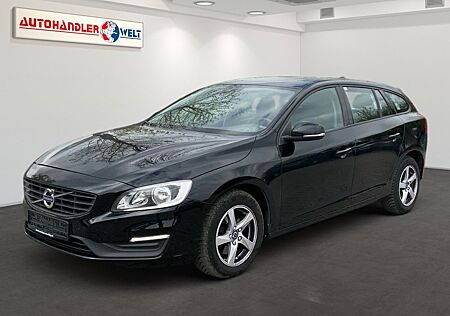 Volvo V60 D2 Autom. Linje Svart AAC Navi SHZ PDC
