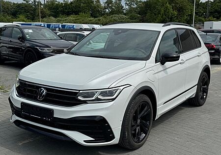 VW Tiguan Volkswagen R LINE BLACK eHybrid 1.4 TSI /AHK/TRAVEL/