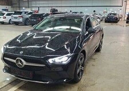 Mercedes-Benz CLA 250 Shooting Brake LED*NAVI*AHK*AMBIENT*WIDE