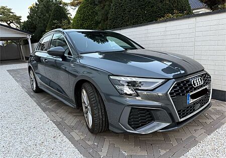 Audi A3 TFSI 110 kW S tronic S line Sportback S line