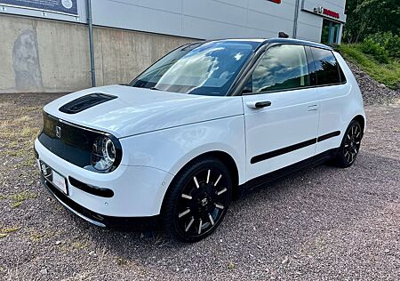 Honda e Advance