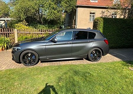 BMW 140 M140i xDrive A Special Edition -