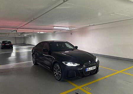 BMW i4 eDrive40 M Sport M Sport