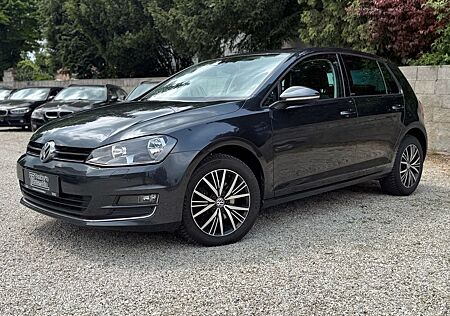 VW Golf Volkswagen VII Lim. Allstar Park Assistent/Klima/ HiFi