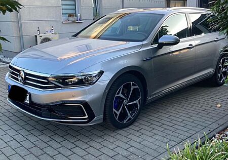 VW Passat Variant Volkswagen 1.4 TSI DSG GTE Variant GTE