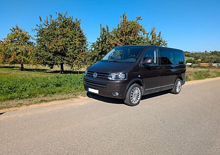 VW T5 Multivan Volkswagen Highline LEDER AHK Standheizung 7Sit