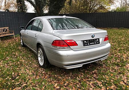 BMW 730i Sehr gepflegt,Tüv Neu, 8 fach bereift