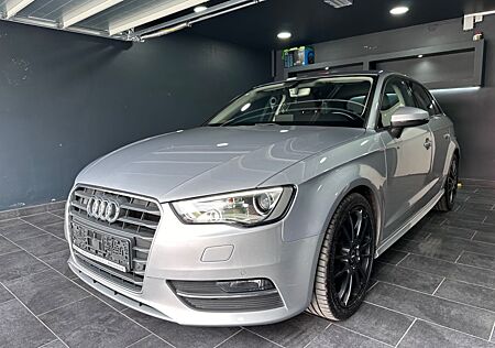 Audi A3 Sportback attraction / LED / Xenon /Navi /