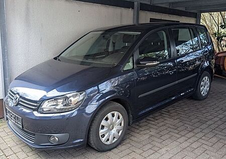 VW Touran Volkswagen 1.6 TDI Trendline BlueMotion Technolo...