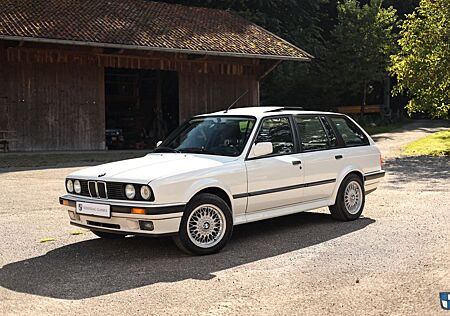BMW 325iX Touring E30 - 63tkm, BRD, 1Lack, 1Fam. Hnd