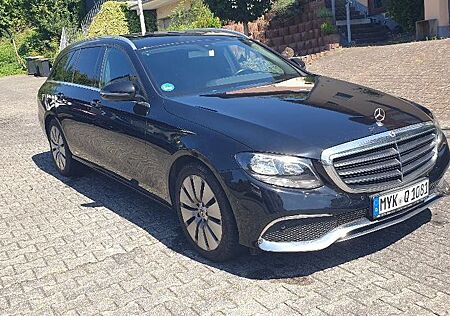 Mercedes-Benz E 200 d T Autom. -
