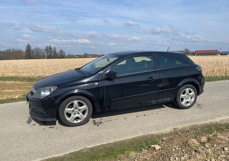 Opel Astra GTC 1.4, Getriebe Neuwertig