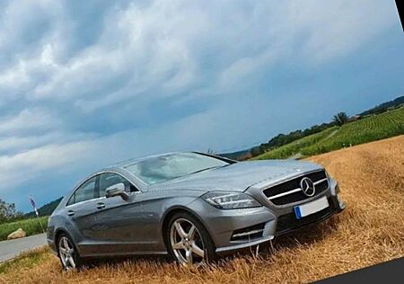 Mercedes-Benz CLS 350 CDI 4MATIC BlueEFFICIENCY + STANDHEIZUNG