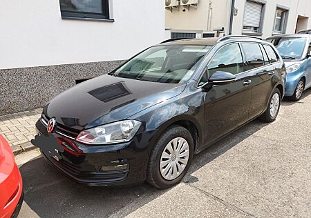 VW Golf Volkswagen 1.6 TDI 4MOTION BMT Trendline Variant T...