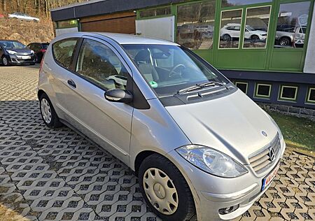 Mercedes-Benz A 180 A -Klasse CDI Automatik Navi