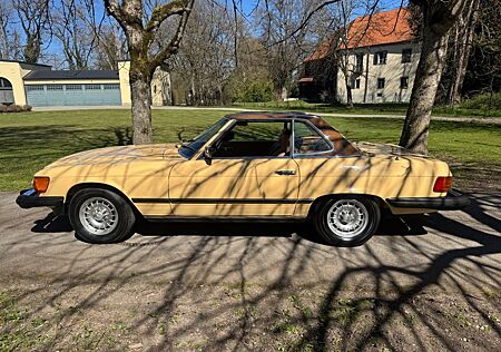 Mercedes-Benz 1982 380 SL, 107