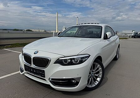BMW 220 d Coupe xDrive Luxury Line NAVI*LEDER*LED