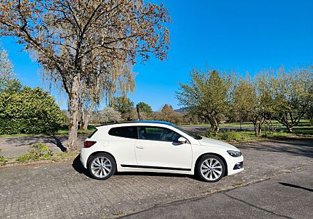 VW Scirocco Volkswagen 1.4 TSI 90kW -