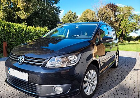 VW Touran Volkswagen 2.0 TDI Highline Highline AHK