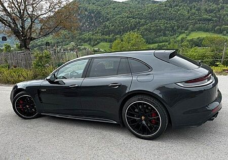 Porsche Panamera 4S E-Hybrid Sport Turismo S