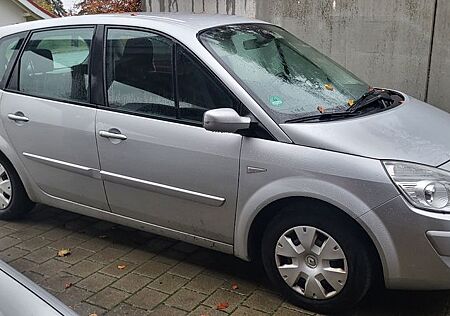 Renault Scenic Dynamique 1.6 16V Dynamique