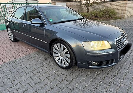 Audi A8 3.0 TDI (DPF) tiptronic quattro -