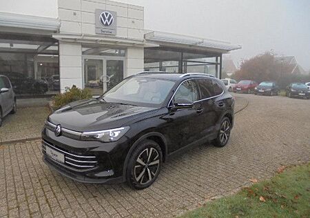 VW Tiguan Volkswagen 2.0 TDI Elegance, Standheizung,AHK,Leder