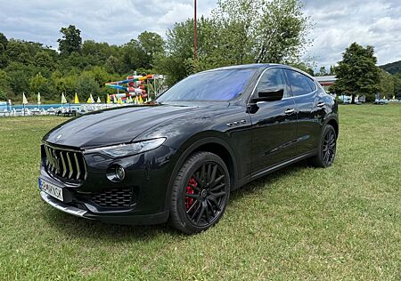 Maserati Levante Benzin 3.0 V6 316kW S GRANSPORT 4x4 ...