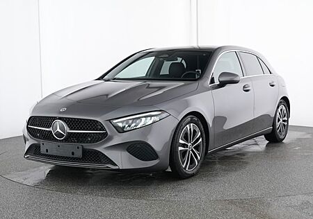 Mercedes-Benz A 200 PROGRESSIVE+PANO+LENKRHZ+CARPLAY+LED+KAMER