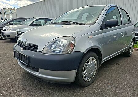 Toyota Yaris 1.0 5 Türig, Original 39.000 km, 1-Hand...