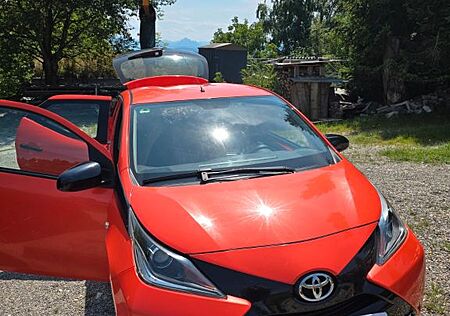 Toyota Aygo (X) Aygo (X) 1.0 - Tempomat, Rückfahrkamera, AC