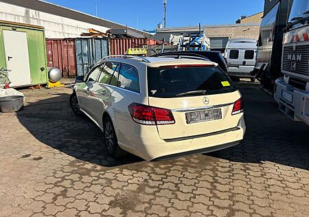 Mercedes-Benz E 200 BlueTEC T -