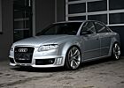 Audi RS4 4.2 V8 quattro