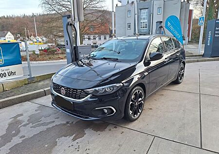 Fiat Tipo 1.4 T-Jet LOUNGE (120 PS) Benzin, BJ 2017