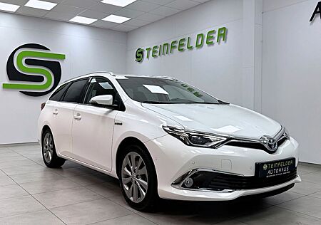 Toyota Auris Touring Sports Hybrid Executive / RKAM / S