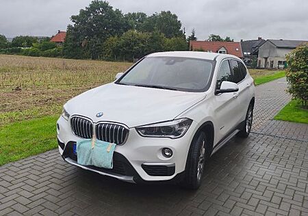 BMW X1 xDrive20i A xLine xLine