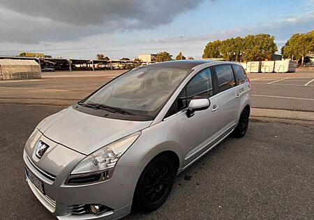Peugeot 5008 2.0 Allure HDi FAP 160 Automatik Allure