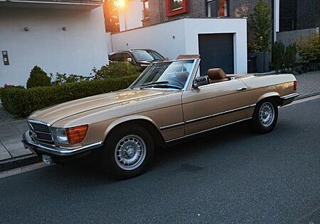 Mercedes-Benz SL 380 .Sehr guter Zustand.