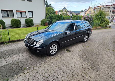 Mercedes-Benz E 320 Avantgarde T/Vollausstattung/TÜV