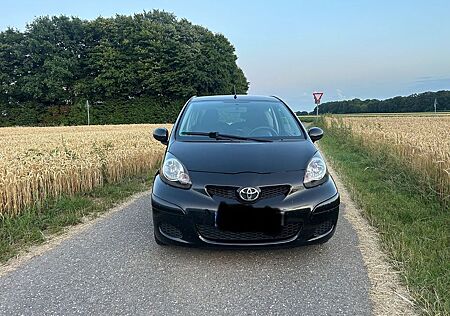 Toyota Aygo (X) Aygo (X) 1,0-l-VVT-i Cool Cool