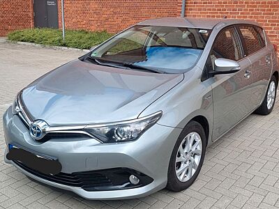 Toyota Auris 1.8 Hybrid Edition-S 1.Hand