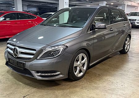 Mercedes-Benz B 180 CDI Sport Paket~Automatik~Xenon~Klima