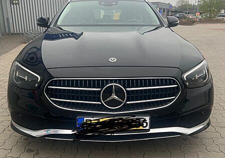 Mercedes-Benz E 220 d T Autom. -LED, ToteW,SpurH assi, TÜV Neu