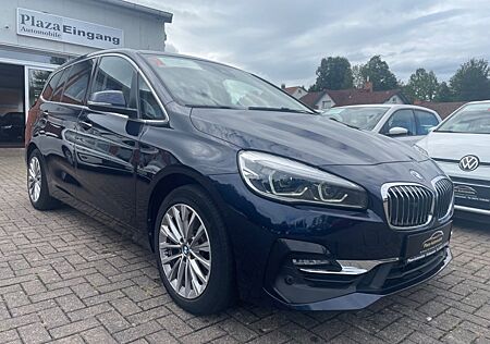 BMW 220d Gran Tourer PANO LEDER NAVI HUD PANO