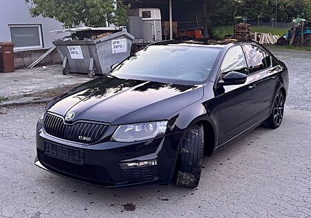 Skoda Octavia 2.0 TSI Green tec DSG RS 230 RS Lim.