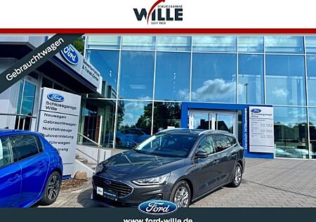 Ford Focus Titanium Automatik/Easy-Parking/Winter-Pak