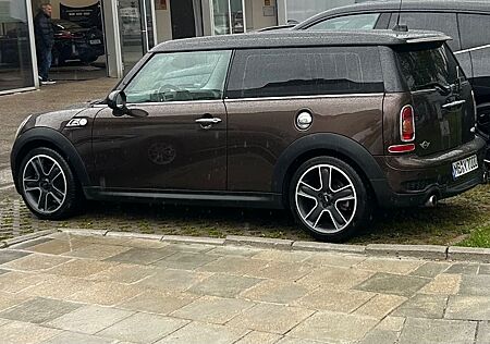 Mini Cooper S Clubman Automatik Brown Choco gepflegt