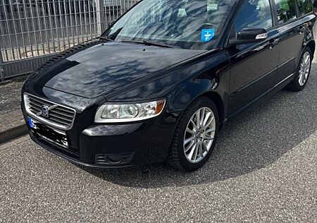 Volvo V50 D5 Geartronic Momentum Momentum